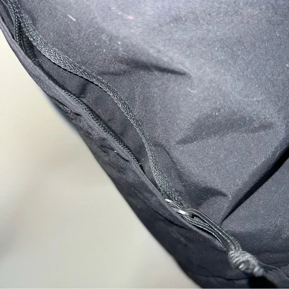 The North Face Women’s Black Hyvent Jacket Size Medium - Picture 2 of 7